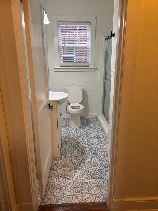 Foto del edificio - Charming 2-bedroom 1 bath