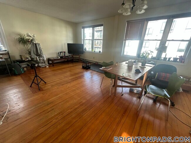 Foto del edificio - 9 Saybrook St
