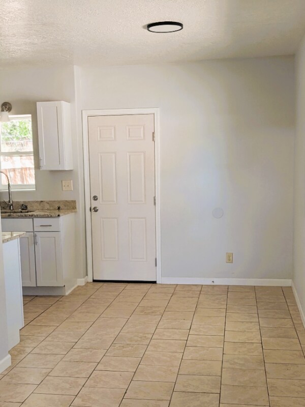 Foto del edificio - 10225 4th St NW