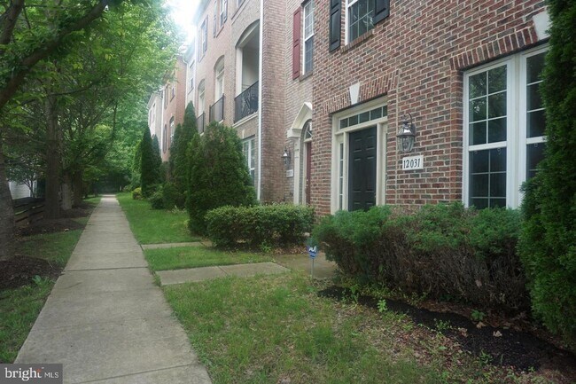 Foto del edificio - 12031 Overbridge Ln