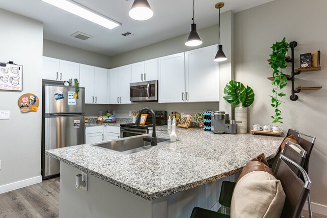 Photo - The District on 5th Apartments