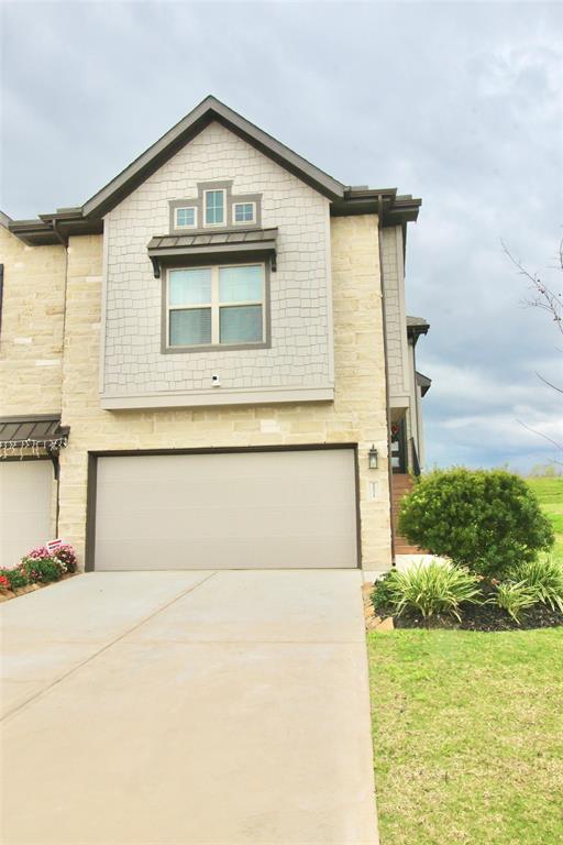 Foto del edificio - 2571 Terrace Point Dr