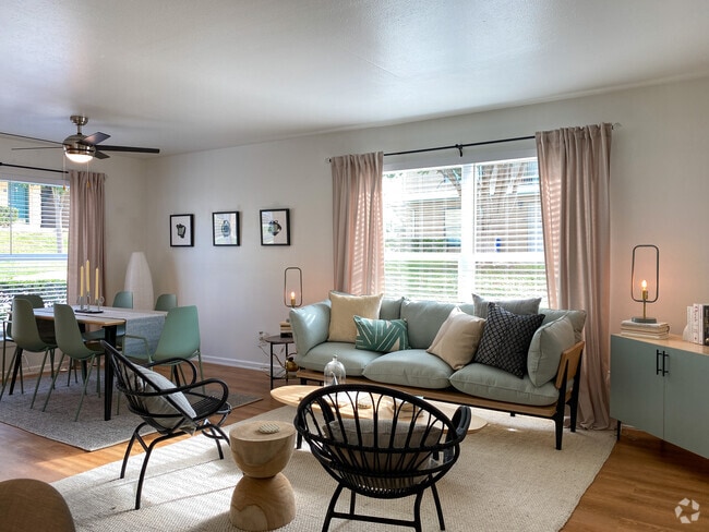 1HAB, 1BA - 810 ft² - Tara Apartments