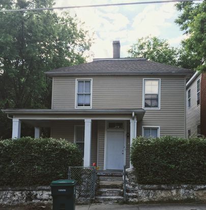4 bedroom 2 bath fenced in yard pets allowed - 911 Magnolia St
