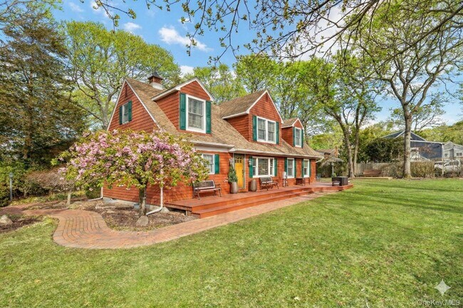 Foto del edificio - 79 E Tiana Rd