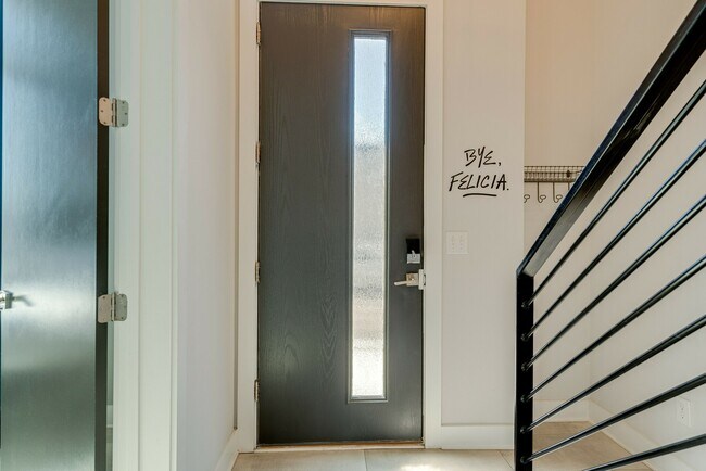Foto del edificio - 2910 Felicia St