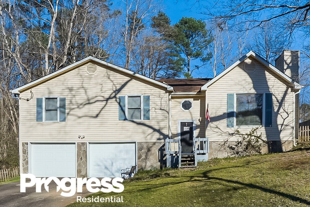 Primary Photo - 240 Fox Ridge Ct
