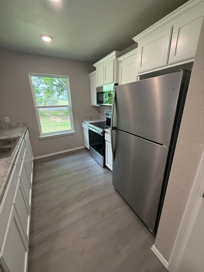 Foto del edificio - 1801 Wirsing Ave