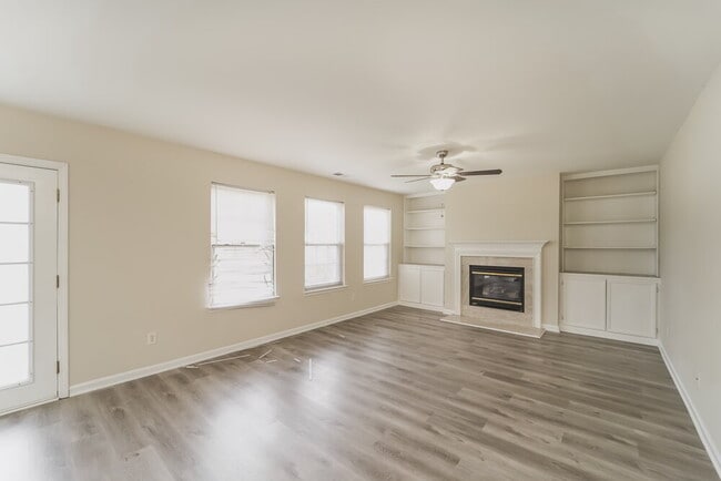 Building Photo - 12001 Chantress Ln