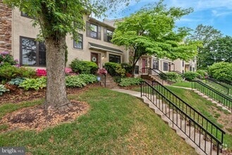 Building Photo - 1415 Aspen Ct