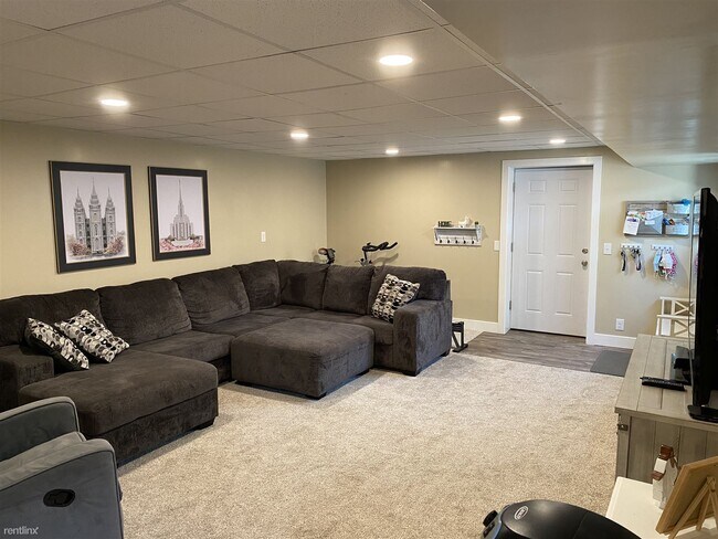 Foto del edificio - 2 br, 1 bath House - 2604 Tamra Drive Base...