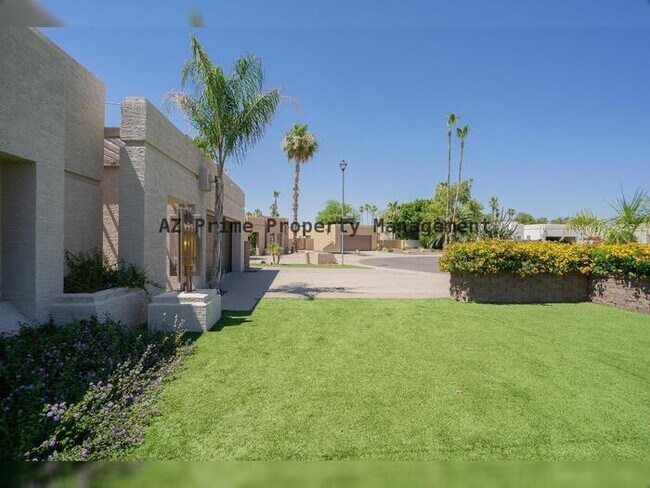 Foto del edificio - 16630 N 67th St