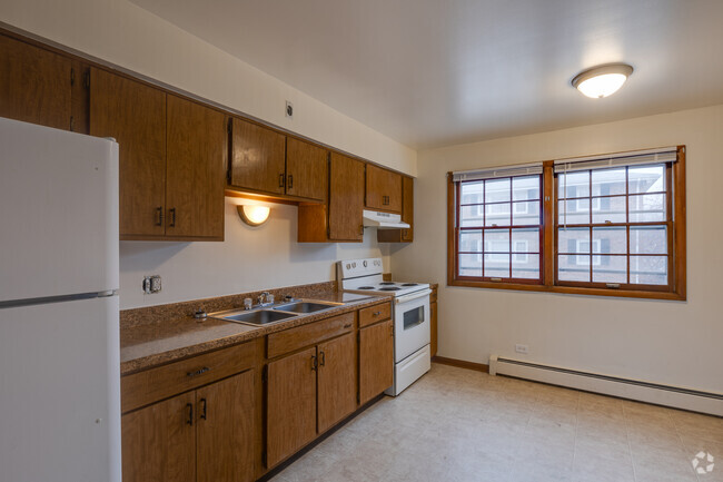 2BR, 1BA - 870SF - Decatur Flats Apartments