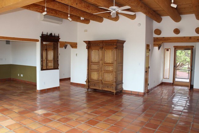 Foto del edificio - 5 Avalon Pl