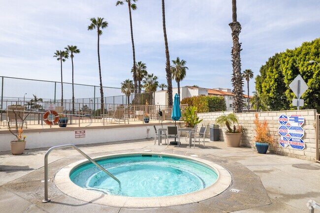 Foto del edificio - Ocean Fairway