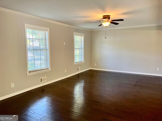 Foto del edificio - 3211 Flamingo Dr