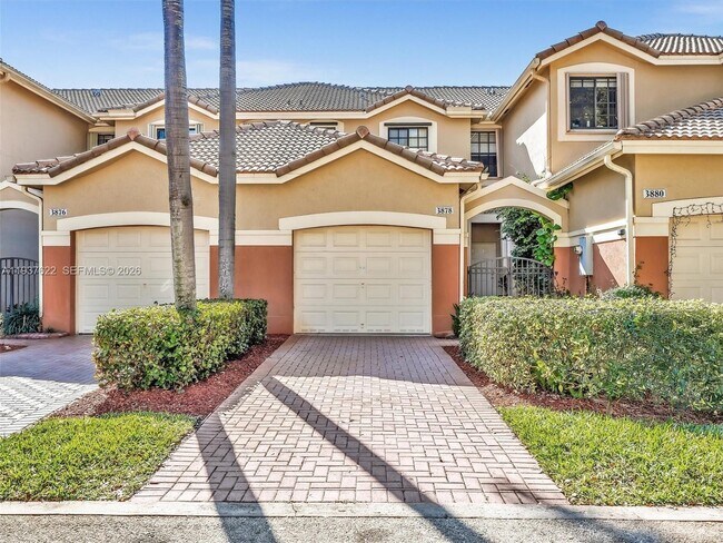 Building Photo - 3878 Tree Top Dr