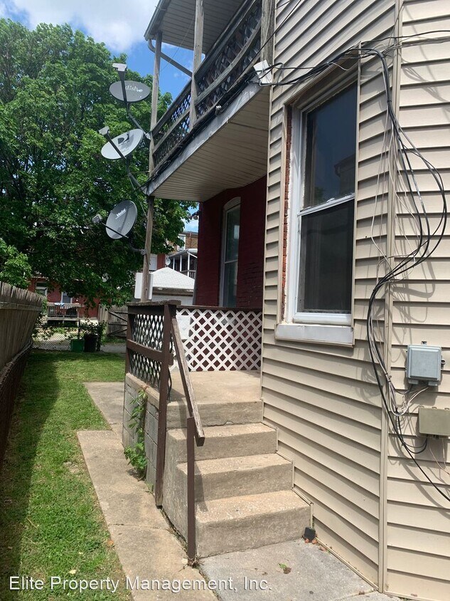 Foto del edificio - 2 br, 1 bath House - 731 W. Poplar St., Ap...