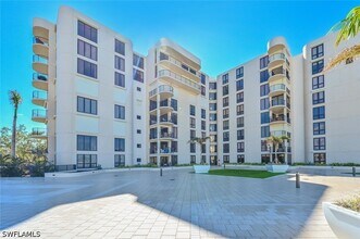 Building Photo - 3115 Gulf Shore Blvd N