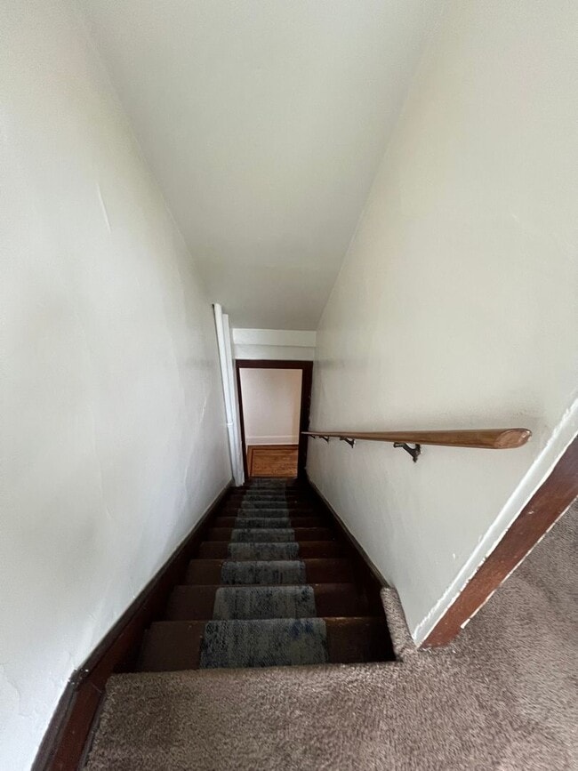 Building Photo - 1434 1st Ave