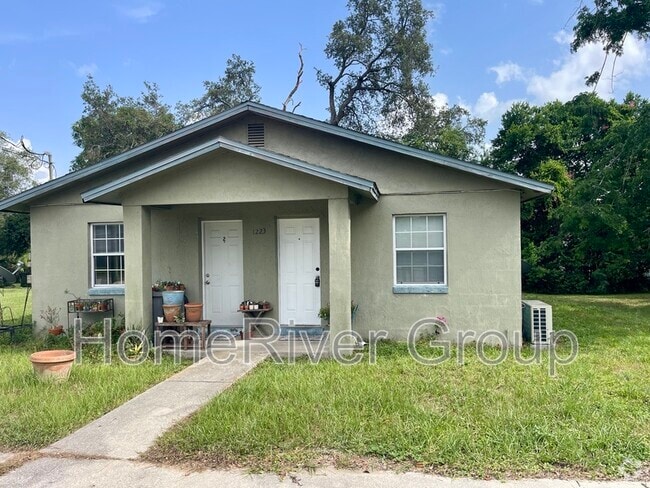 Building Photo - 1223 Avenue L Ave