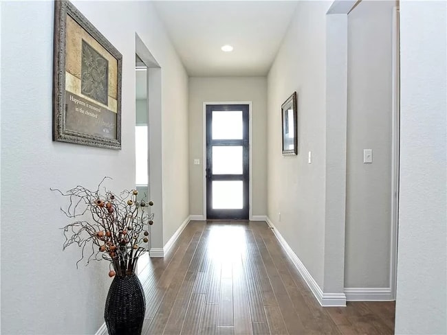 Building Photo - 2501 Caddo Canoe Dr