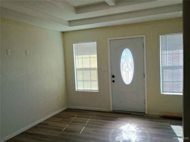 Foto del edificio - 11404 Valdez Rd