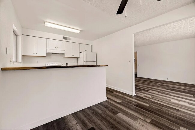 Building Photo - 615 Rancheria Dr