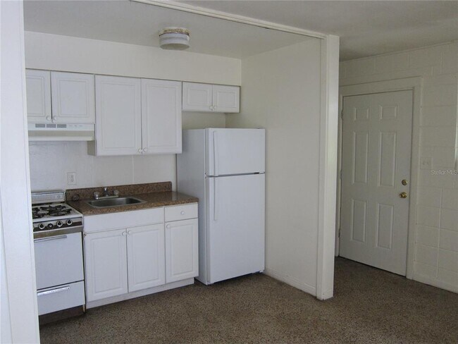 Foto del edificio - 1933 NW 4th Ave