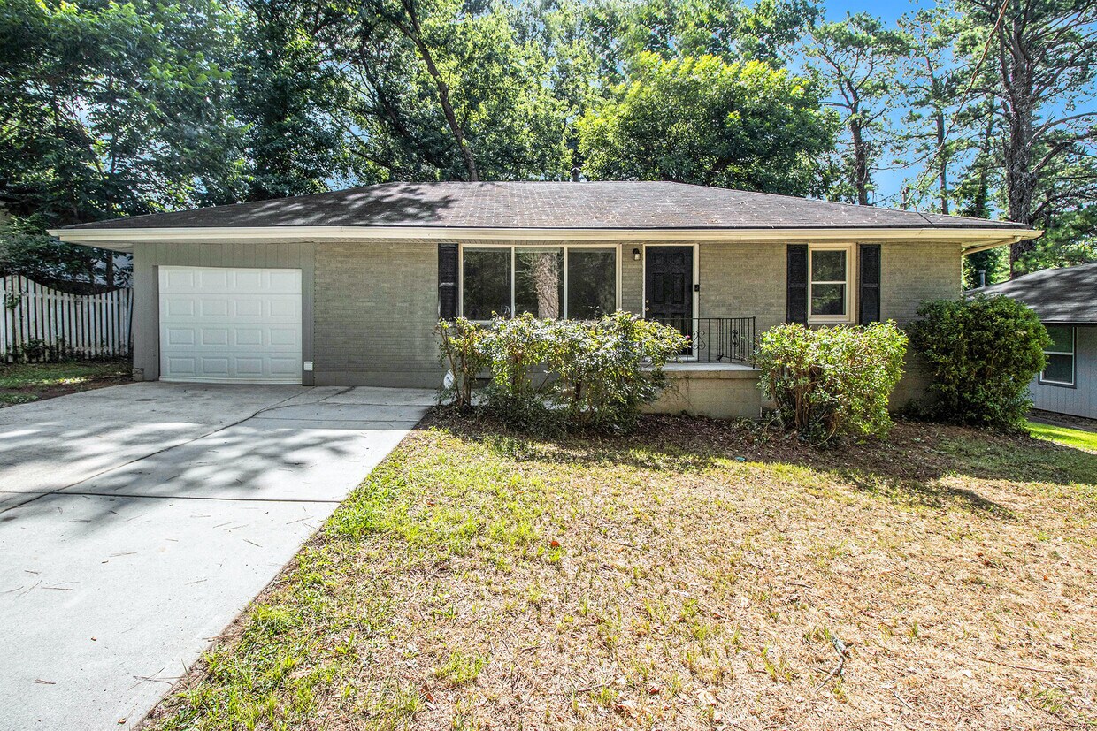 Primary Photo - 1686 Derrill Dr