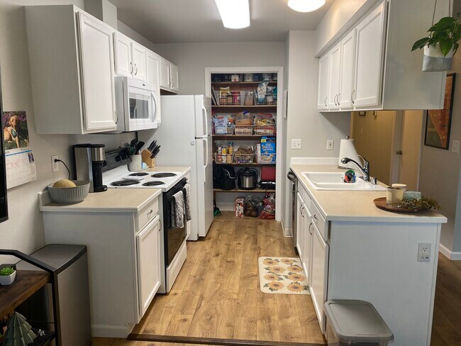 Building Photo - 11641 Birch Trail Cir