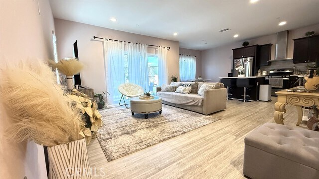 Foto del edificio - 4424 Lilac Cir