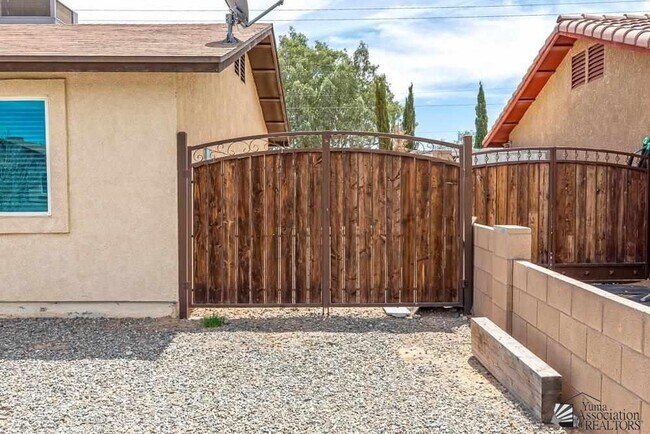 Building Photo - 3789 S Joshua Way