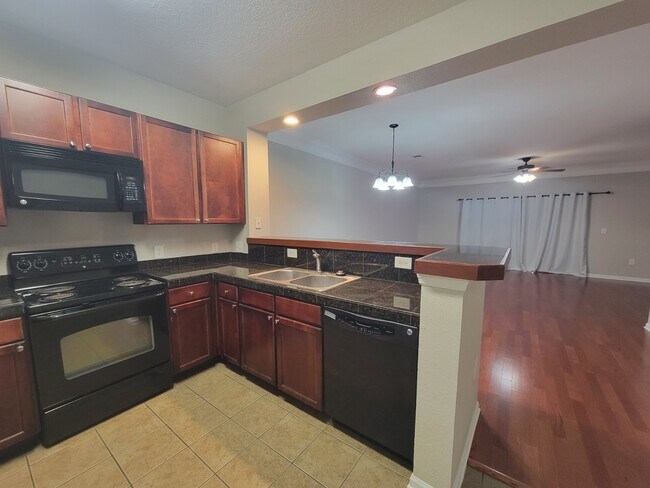 Building Photo - 206 Baldwin Rowe Cir