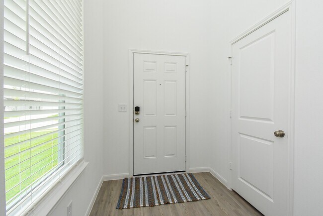 Foto del edificio - 23923 Escardilla Dr