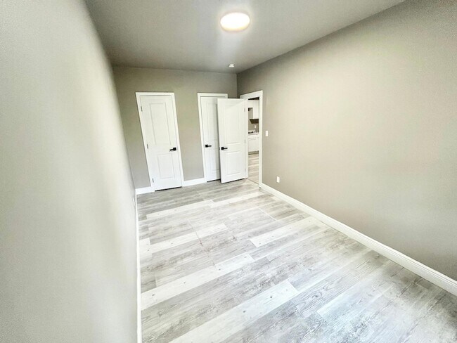 Foto del edificio - 3964 Washington Street Unit 2f