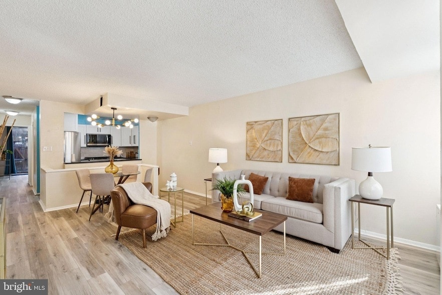 Foto principal - 1245 13th St NW