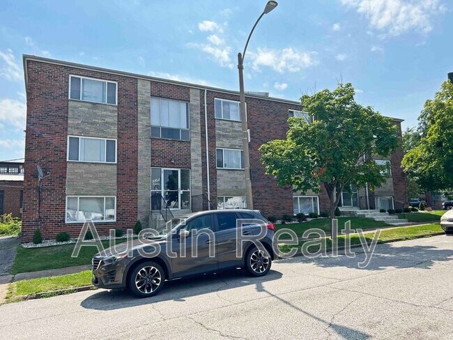 Foto del edificio - 5468 Cologne Ave
