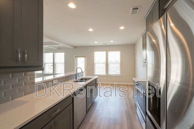 Foto del edificio - 2928 Cottage Ln