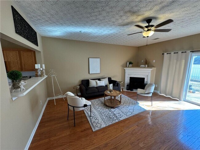 Foto del edificio - 801 Old Peachtree Rd NW