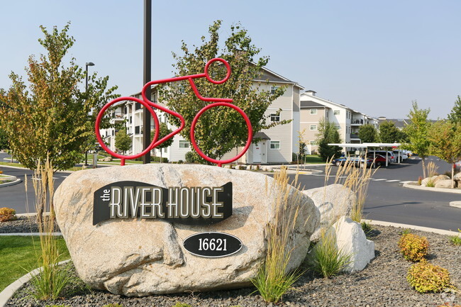 Foto del edificio - The River House at the Trailhead