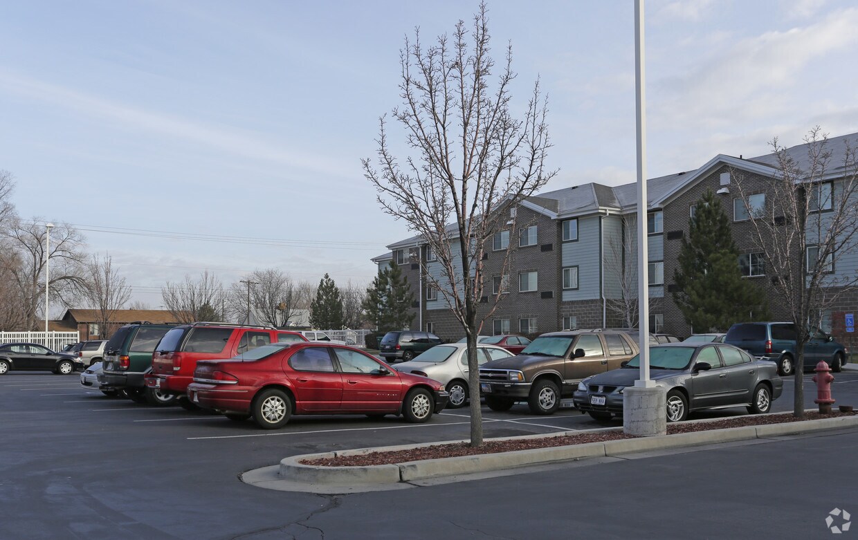 Foto del edificio - Gearld L. Wright Villa Senior Apartments