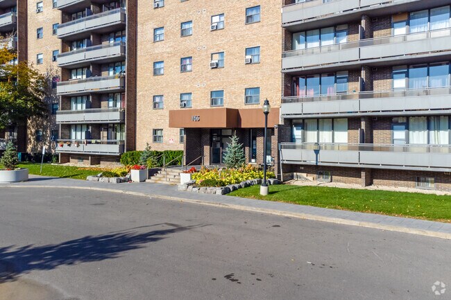 Photo du bâtiment - Bartley Square Apartments