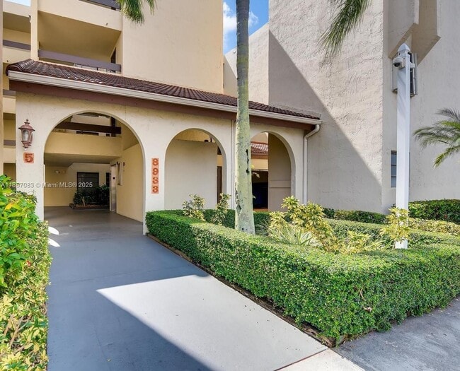 Foto del edificio - 8933 SW 123rd Ct