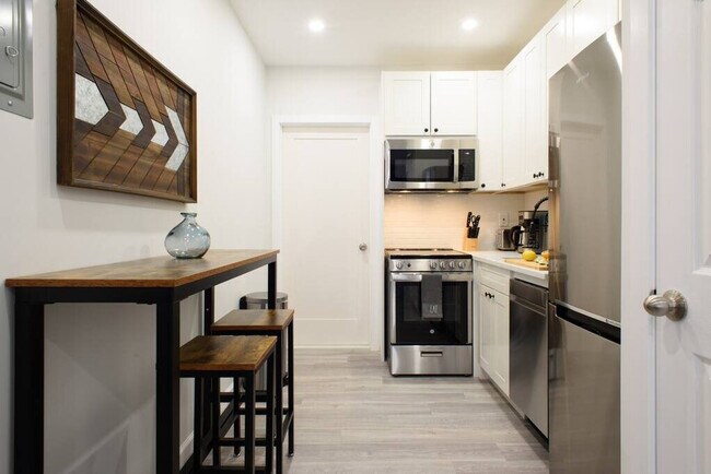 Foto del edificio - 240e E 75th St