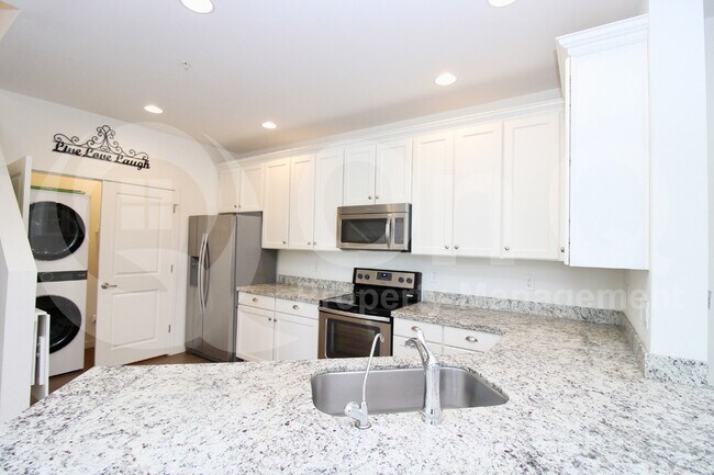 Foto del edificio - 2511 W Queen Creek Rd
