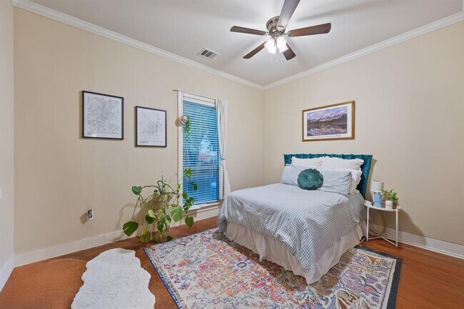 Foto del edificio - 4420 Red River St