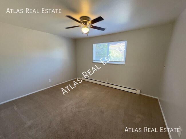 Building Photo - 50% OFF August!! bedroom 1 bath apartment ...