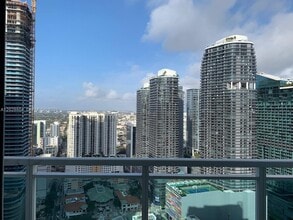Building Photo - 951 Brickell Ave