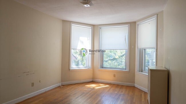 Photo - 1132 Commonwealth Ave Apartment